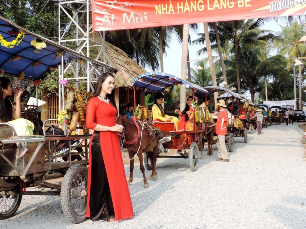Đi Xe Ngựa